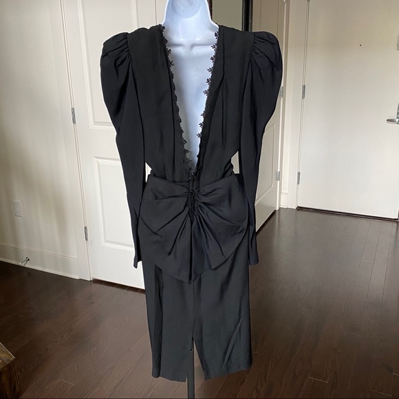 Stunning Cha Chez Vintage Lace Dress with Puff Sleeves and Bow Exposed Back 12 - Picture 4 of 16